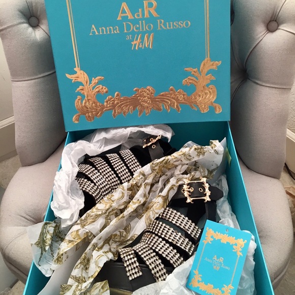 🩶 Anna Dello Russo H&M Black Crystal Heels Platform - Picture 3 of 11